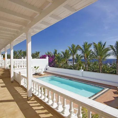 Puerto Del Carmen Sleeps 6 Pool Air Con Wifi Willa Puerto del Carmen (Lanzarote)