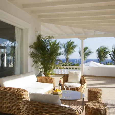 Willa Puerto Del Carmen Sleeps 6 Pool Air Con Wifi *
