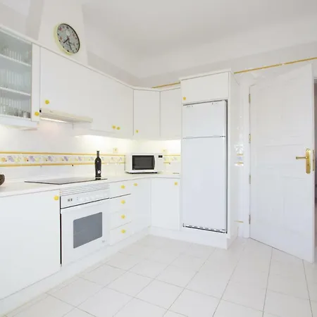 Puerto Del Carmen Sleeps 6 Pool Air Con Wifi *